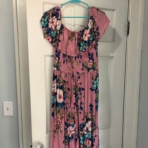 NWT Floral Off-the-Shoulder High-Low Maxi Dress